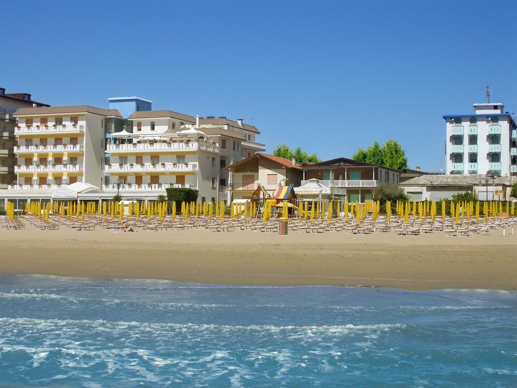 Hotel Bellaria Lido di Jesolo Zewnętrze zdjęcie